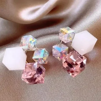 Elegant 4-Stone Earring 