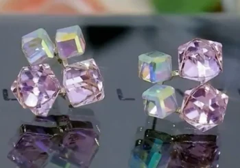 Elegant 4-Stone Earring 