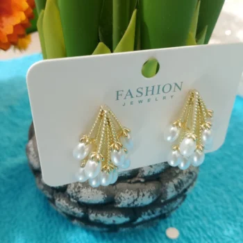 Pin Tassel Baroque Dangle Pearl Stud Earrings