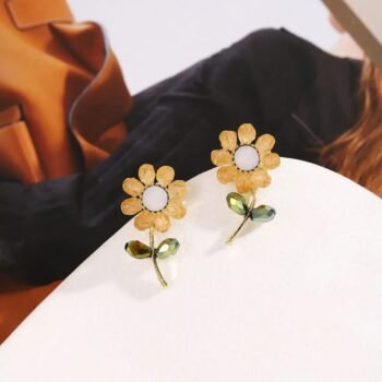 Charming Floral Crystal Stone Earrings