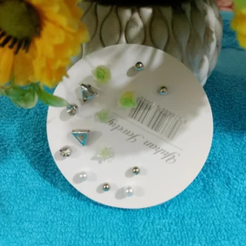 Elegant 7 Pair Earring Set – Style for Every Mood