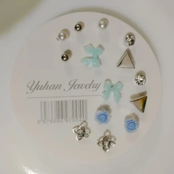 Elegant 7 Pair Earring Set – Style for Every Mood