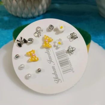 Elegant 7 Pair Earring Set – Style for Every Mood