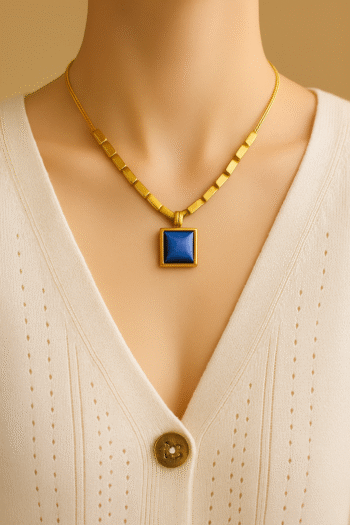 Elegant Pendant Necklace – A Touch of Beauty for Every Moment