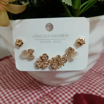 One Card with Three Pairs of Multiple Ear Studs