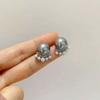 Paw Pearl Ear Studs Earrings